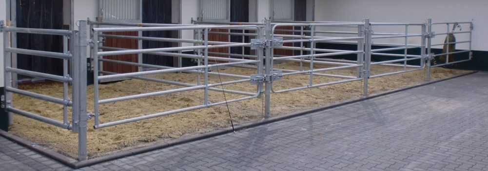 Stalleinrichtung für Rinder und Pferde